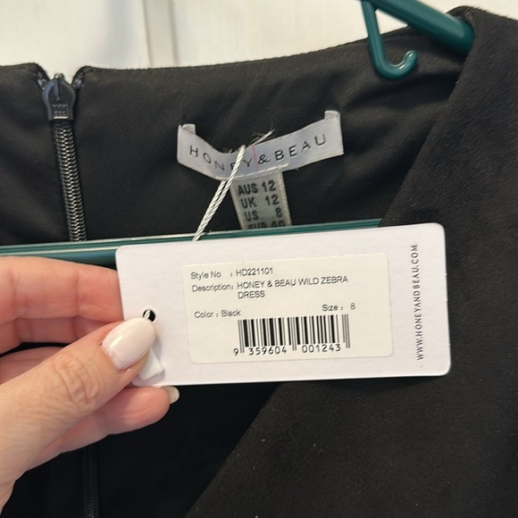 Honey and Beau wild zebra dress. Size 8. NWT - Picture 5 of 6